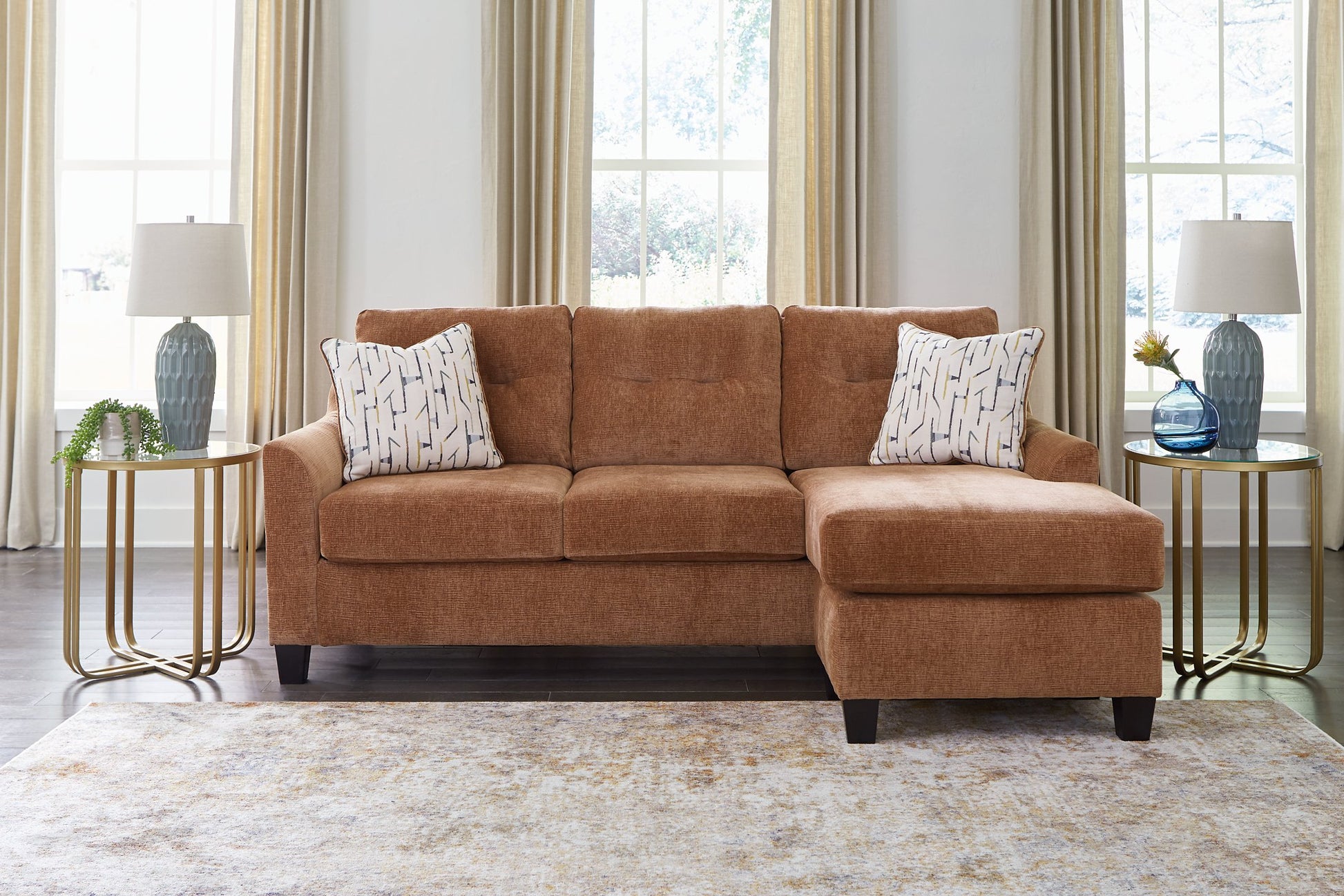 Amity Bay Sofa Chaise - Pull Up A Couch