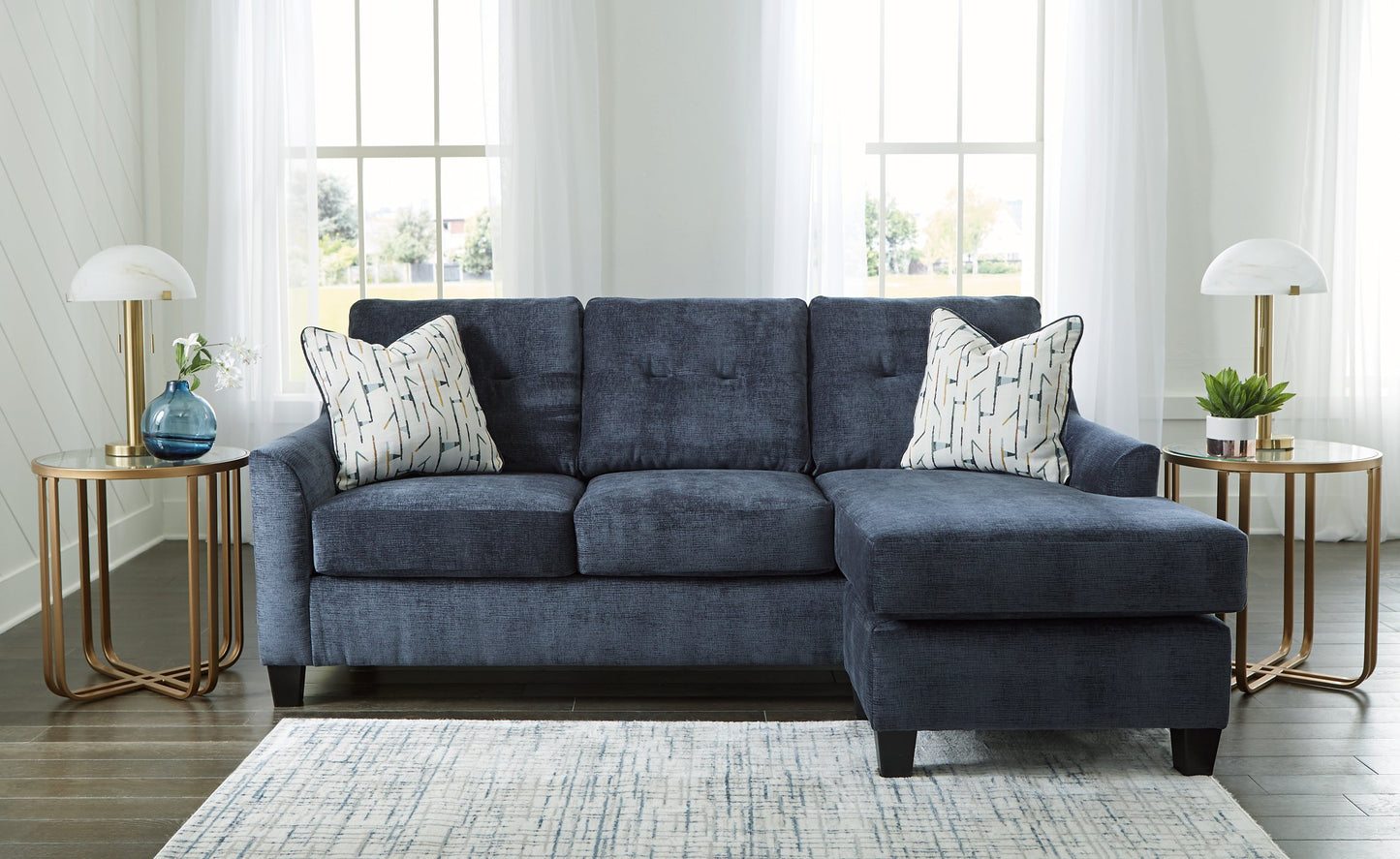 Amity Bay Sofa Chaise - Pull Up A Couch