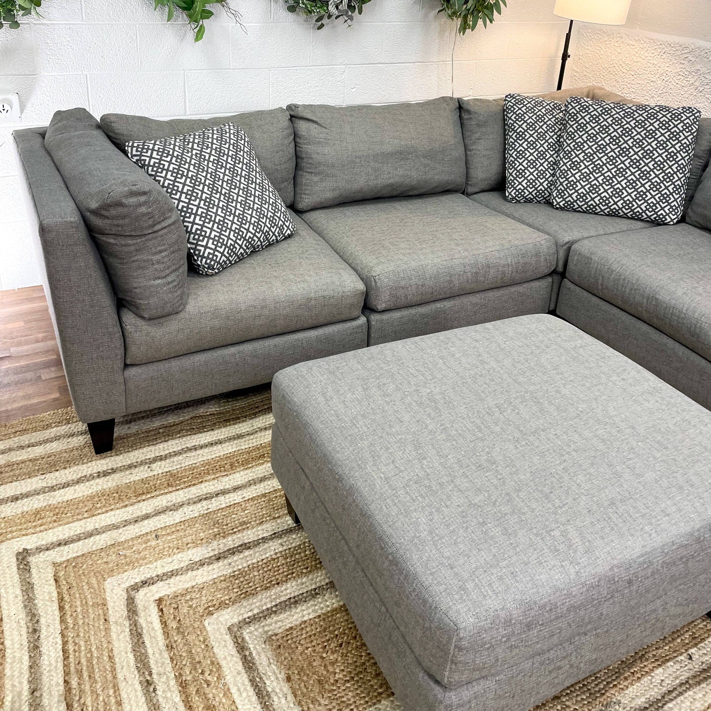 Bauhaus 6pc Modular Sectional w/Ottoman - Pull Up A Couch