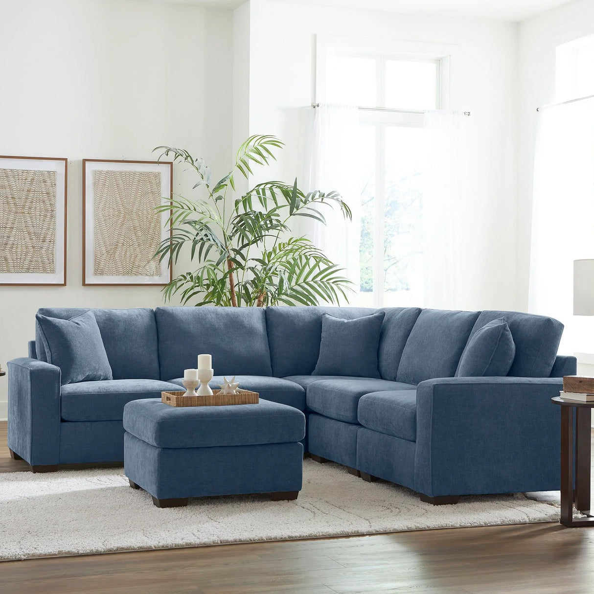 LoungeCraft Corner Sectional (5pc)