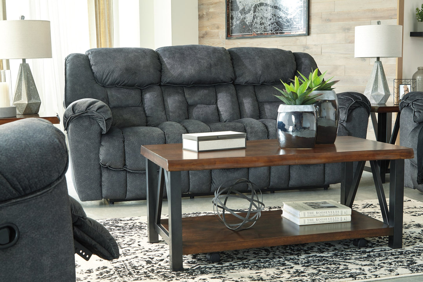 Capehorn Reclining Sofa - Pull Up A Couch