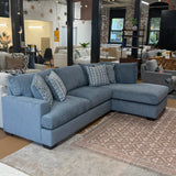 Glendale Sectional w/ Chaise (2pc)