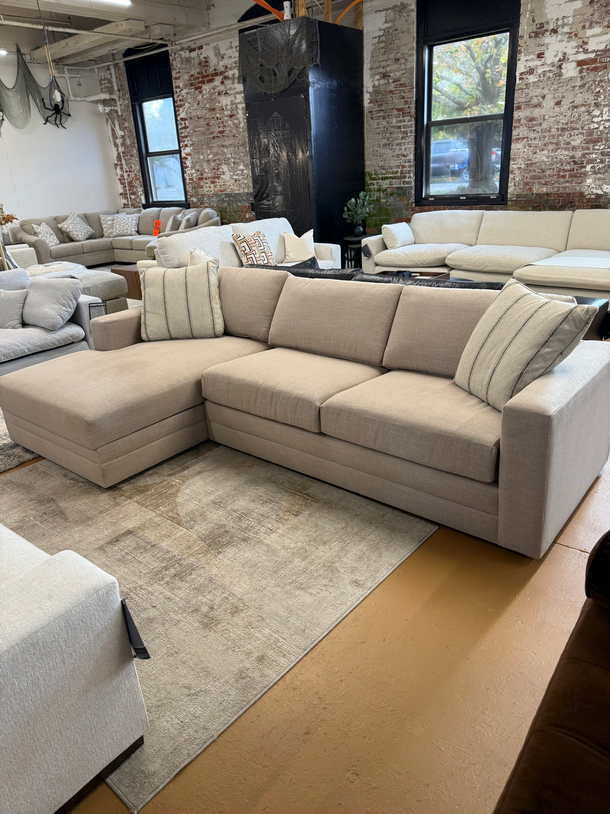 ARTICLE - Riley 118" Left Storage Sleeper Sectional - Napa Quartz