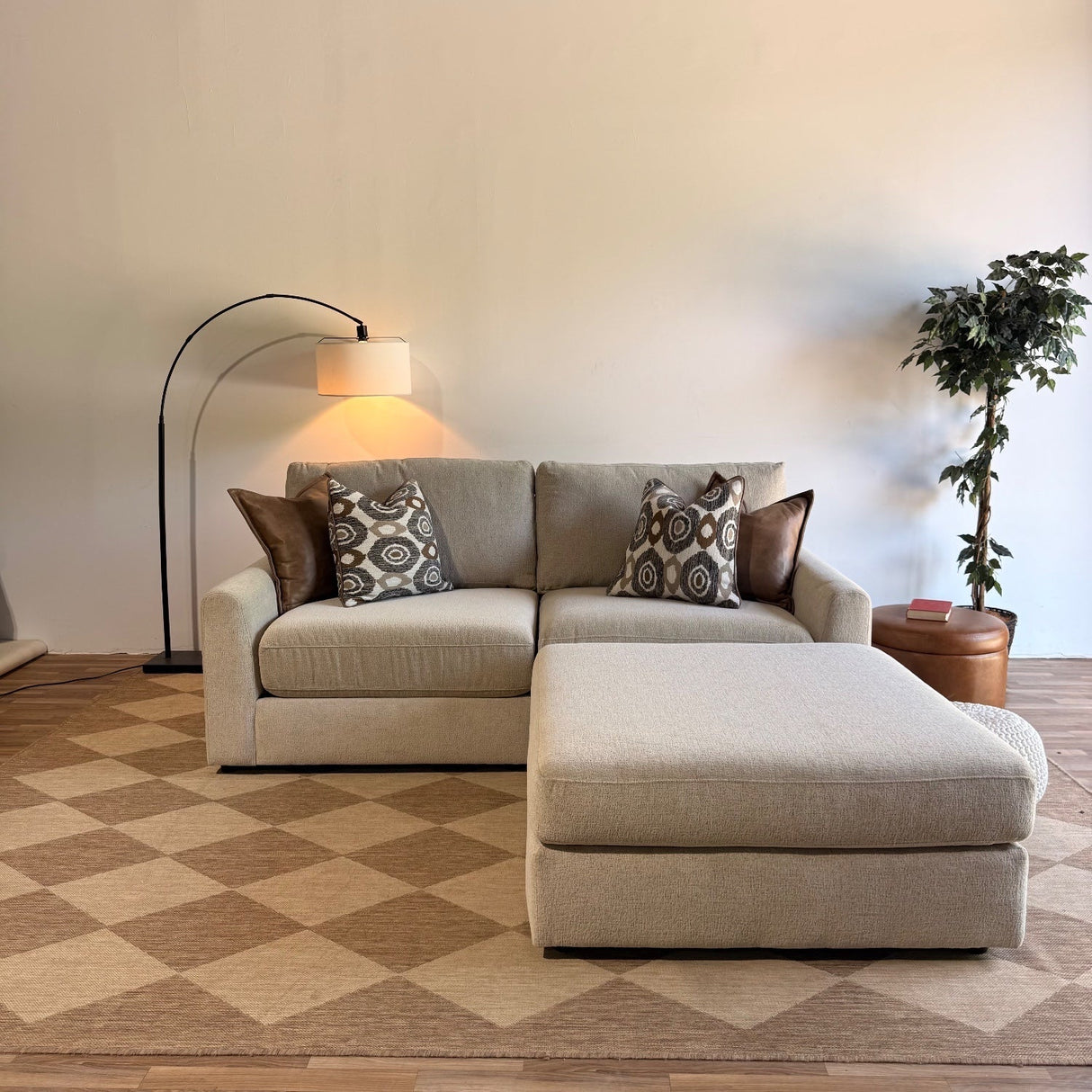 Sequoia Sectional Sofa (2pc)