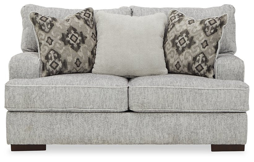 Mercado Loveseat - Pull Up A Couch