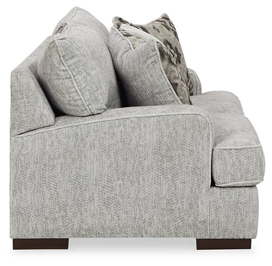 Mercado Loveseat - Pull Up A Couch