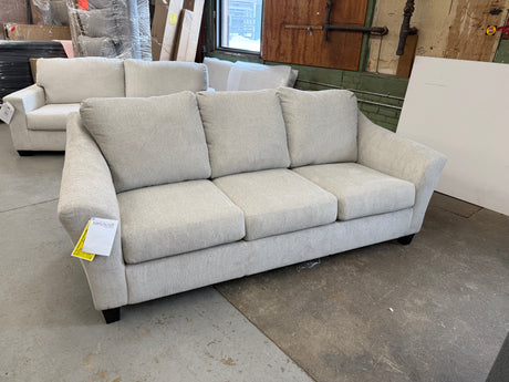 Willarae Sofa Sleeper w/Queen Bed (CLEARANCE) - Pull Up A Couch