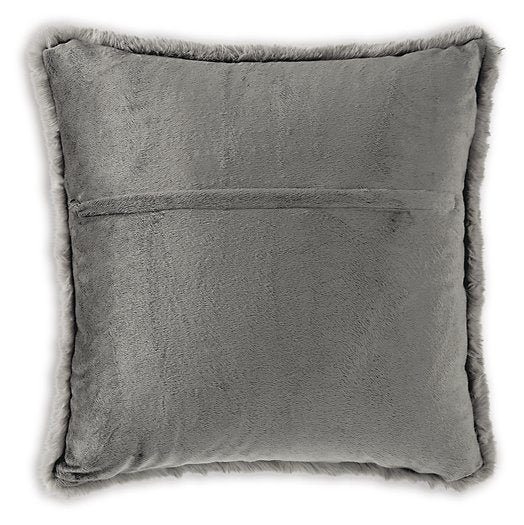 Gariland Pillow (Set of 4) - Pull Up A Couch