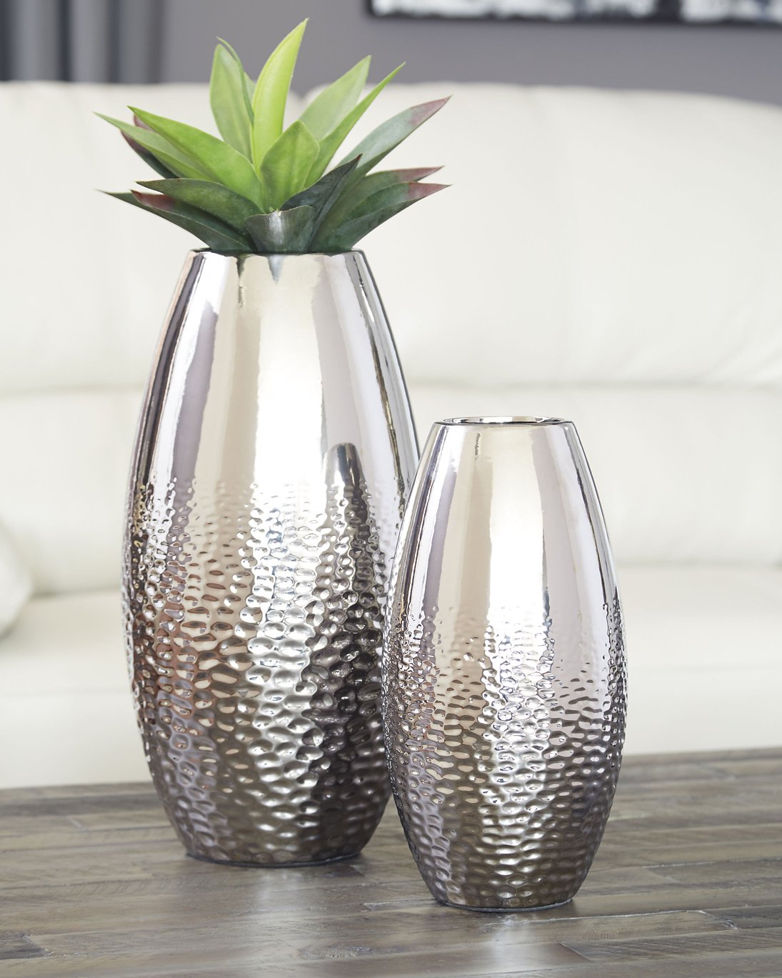 Dinesh Vase (Set of 2) - Pull Up A Couch