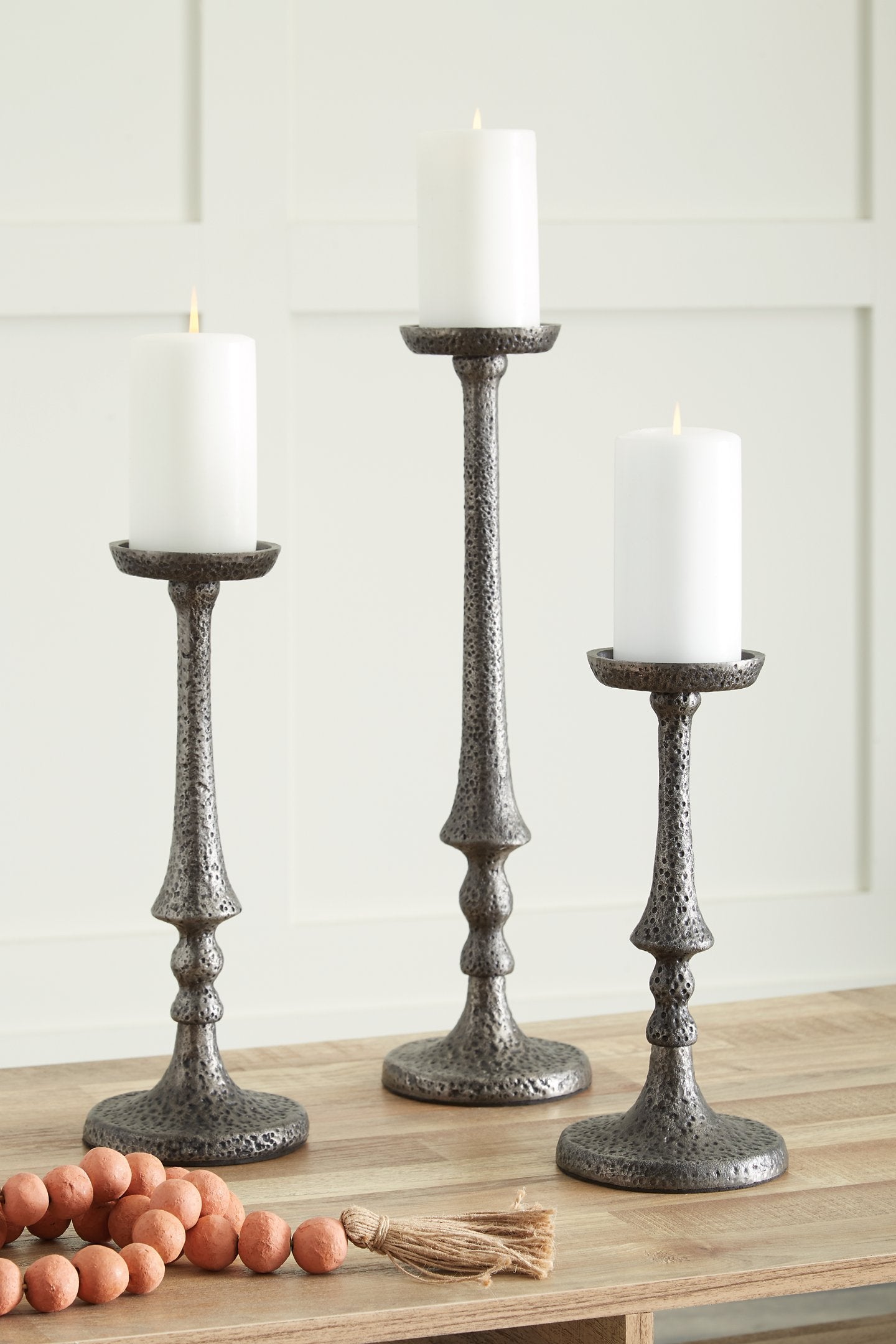 Eravell Candle Holder (Set of 3) - Pull Up A Couch