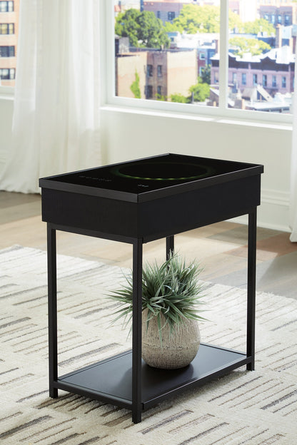 Gemmet Accent Table - Pull Up A Couch