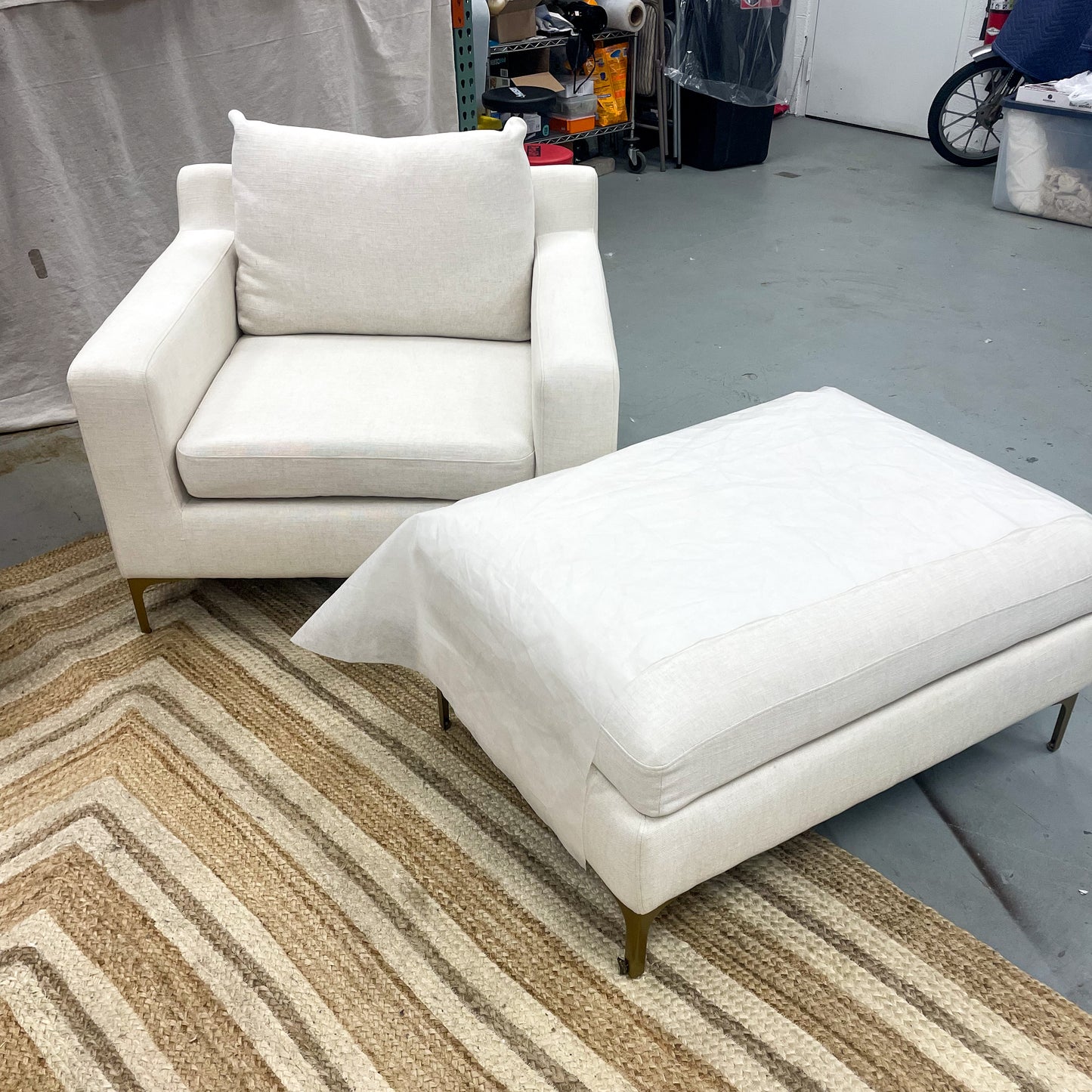 Interior Define Sloan Club Chair & Ottoman