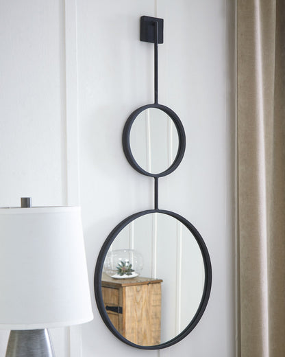 Brewer Accent Mirror - Pull Up A Couch