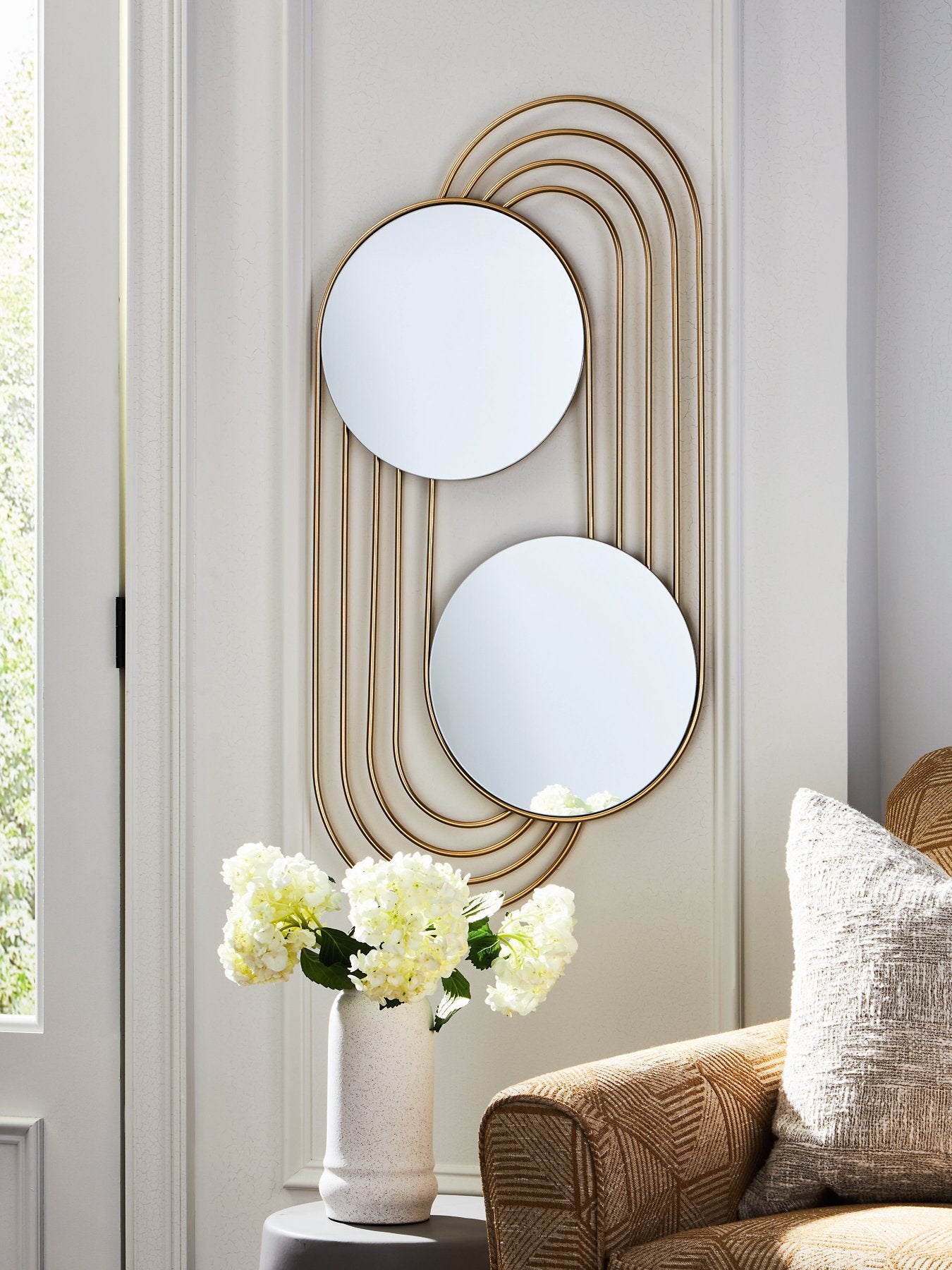 Ashley Furniture Warrenley Accent Mirror - Thumbnail 3