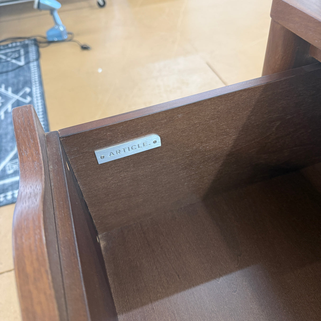 6-Drawer MCM Double Dresser (Walnut)