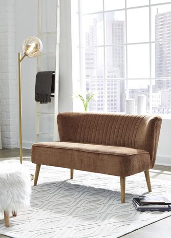 Collbury Accent Bench - Pull Up A Couch