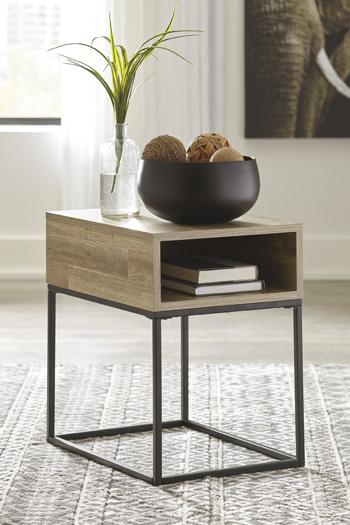 Gerdanet End Table - Pull Up A Couch