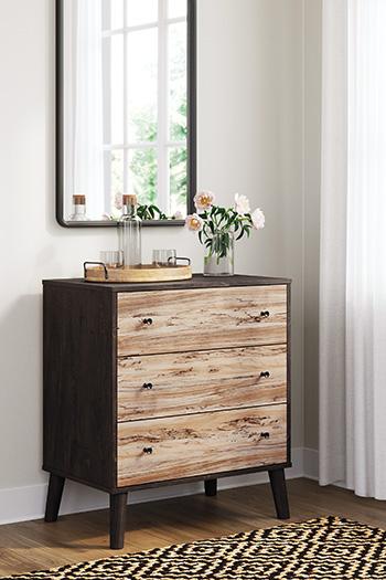 Lannover Chest of Drawers - Pull Up A Couch