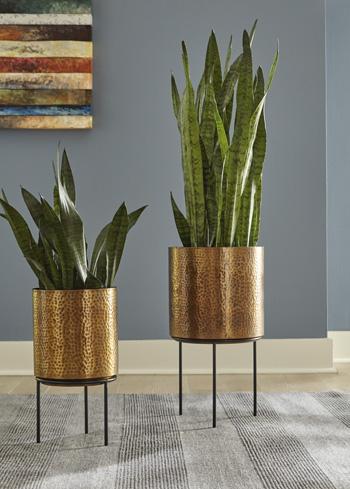 Donisha Planter (Set of 2) - Pull Up A Couch