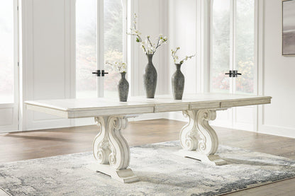 Arlendyne Dining Room Set