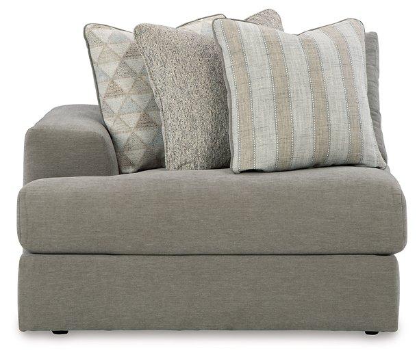 Avaliyah Sectional with Chaise - Pull Up A Couch