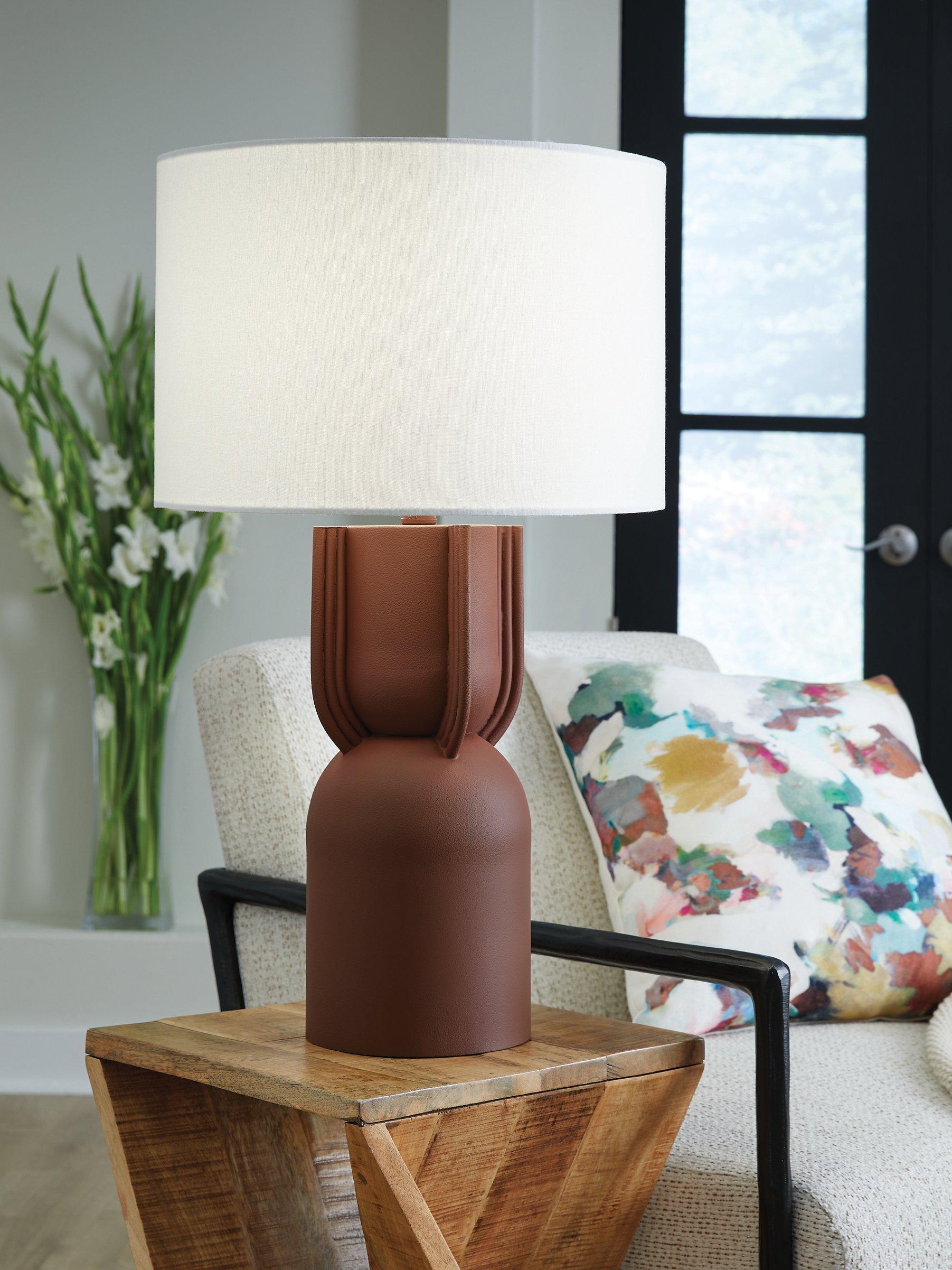 Ashley Furniture Rowandale Table Lamp - Thumbnail 3