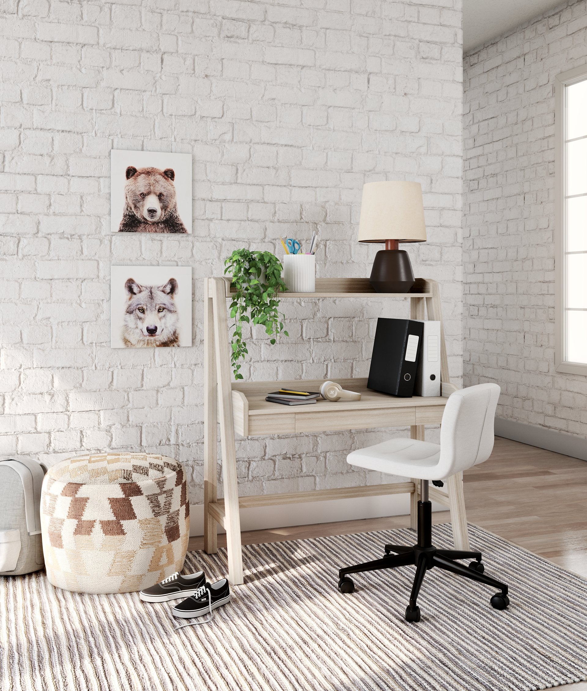 Blariden Desk with Hutch - Pull Up A Couch