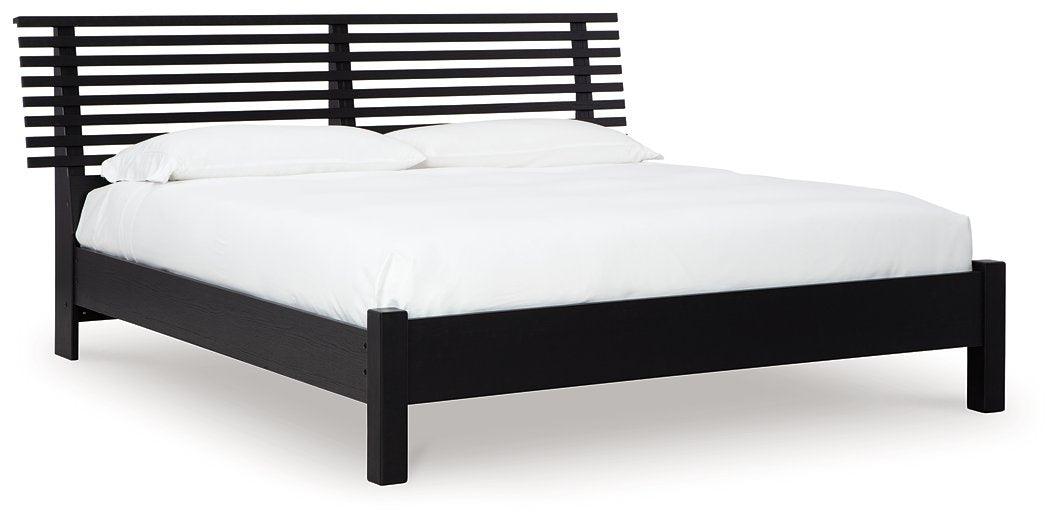 Danziar Slat Bed - Pull Up A Couch