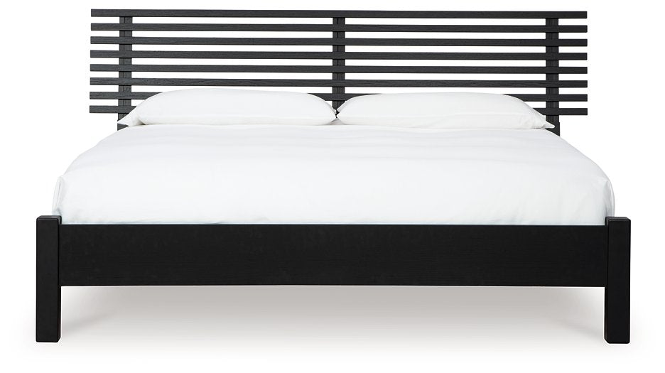 Danziar Slat Bed - Pull Up A Couch