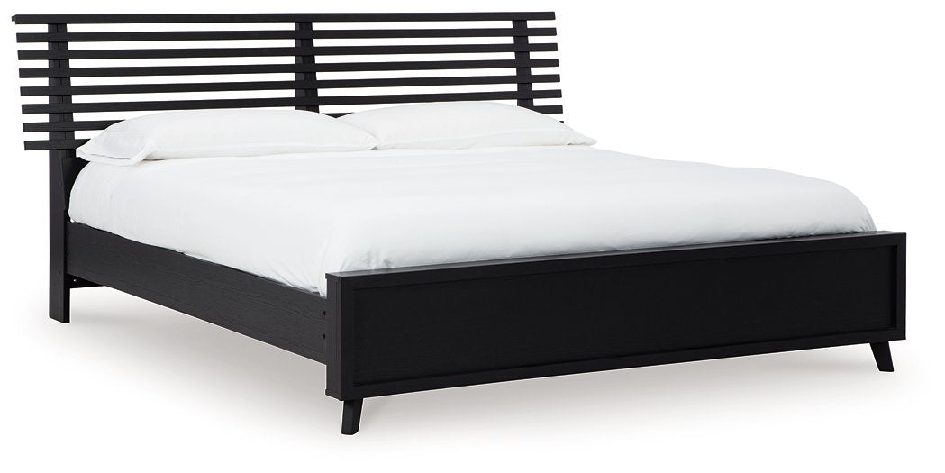 Danziar Slat Bed - Pull Up A Couch