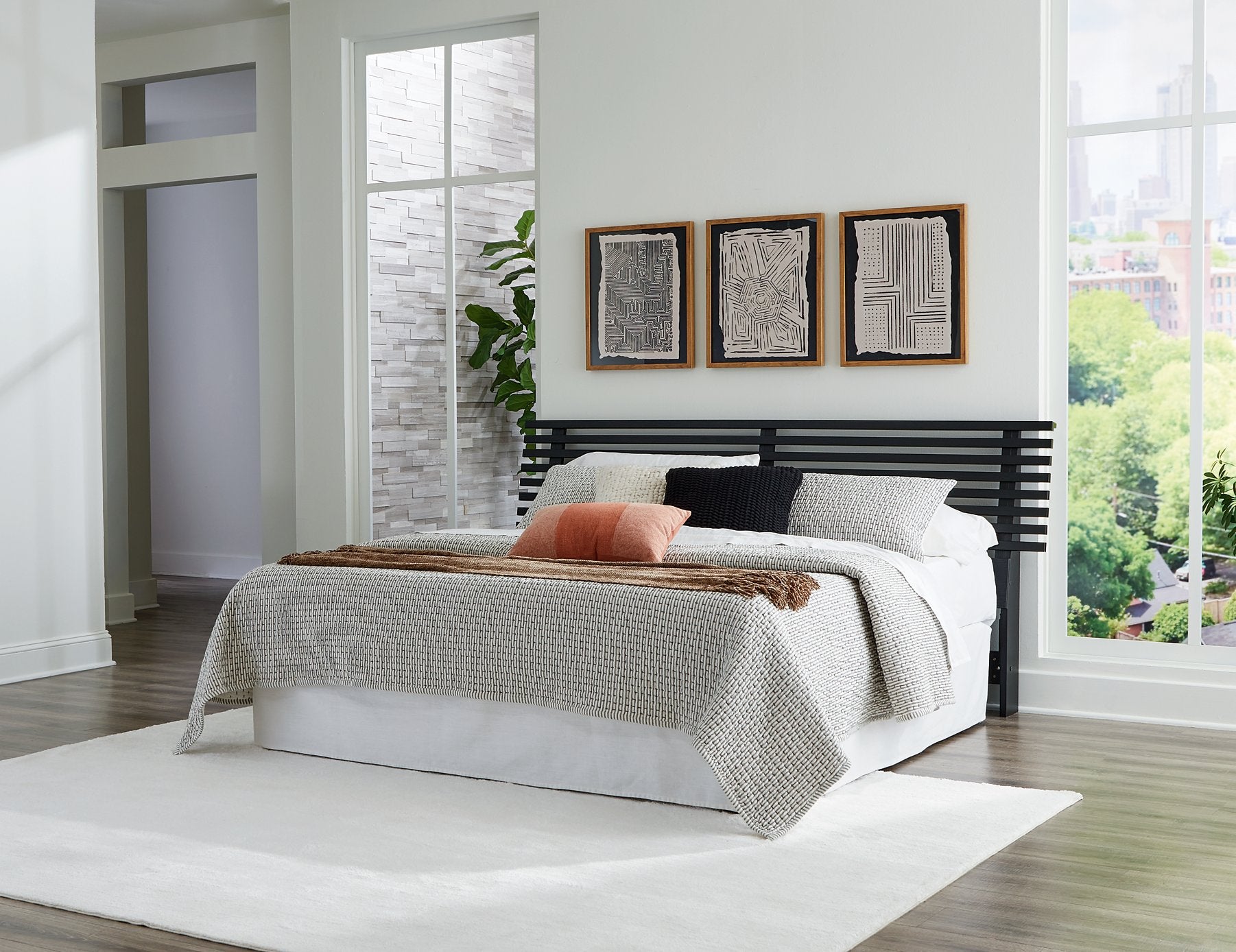 Danziar Slat Bed - Pull Up A Couch