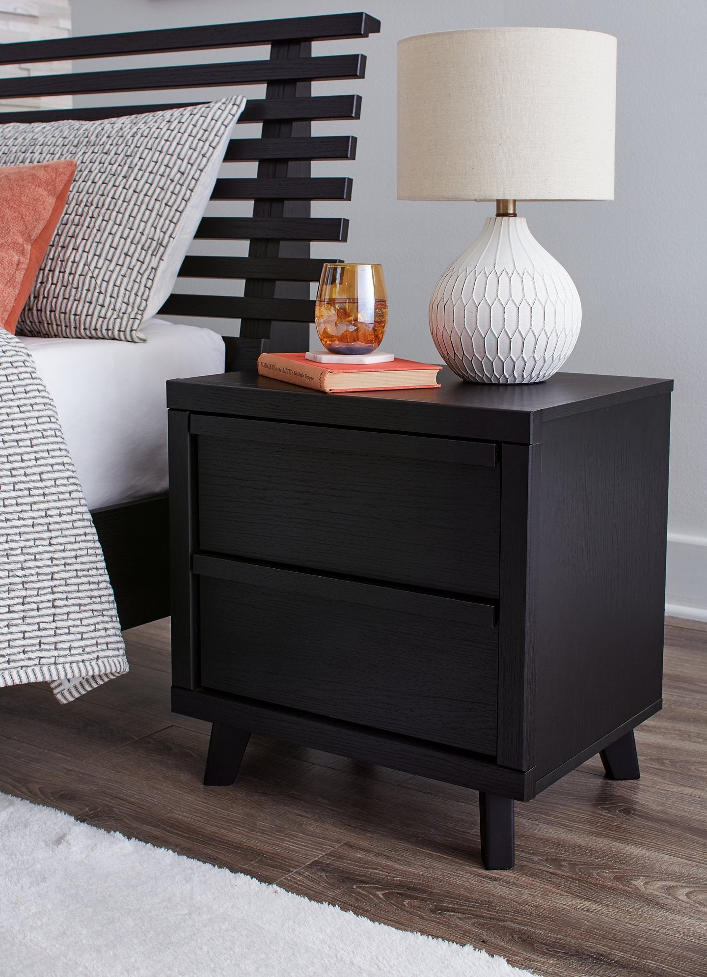 Danziar Nightstand - Pull Up A Couch