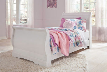 Anarasia Bedroom Set - Pull Up A Couch