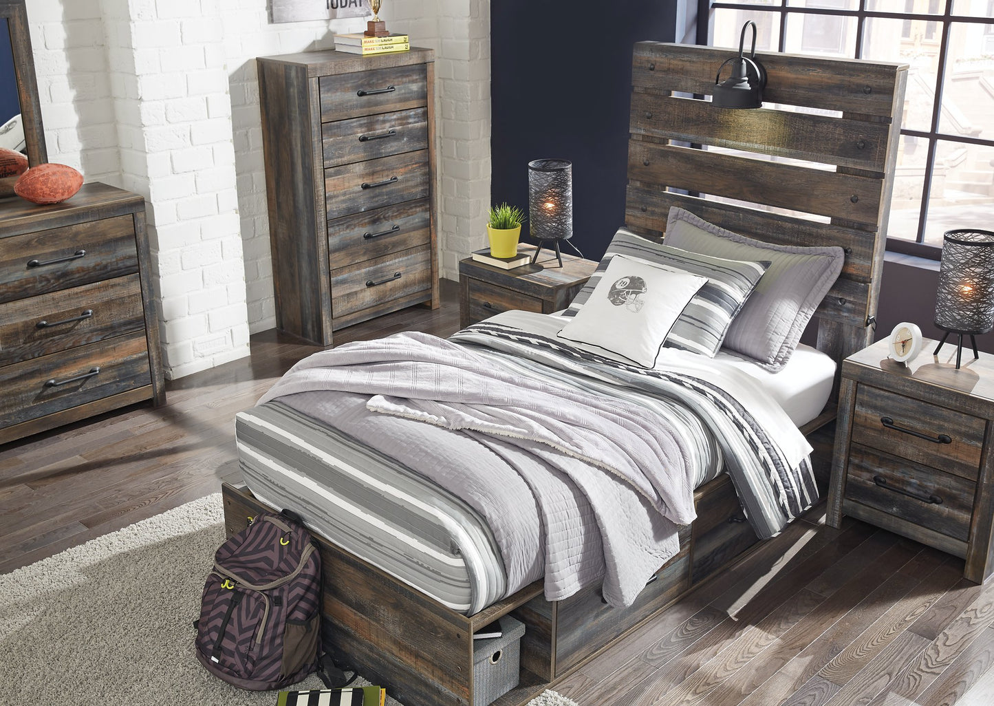 Drystan Bed with 4 Storage Drawers - Pull Up A Couch