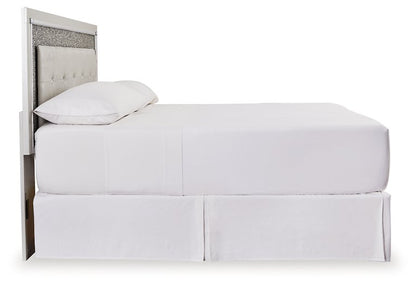 Zyniden Upholstered Bed