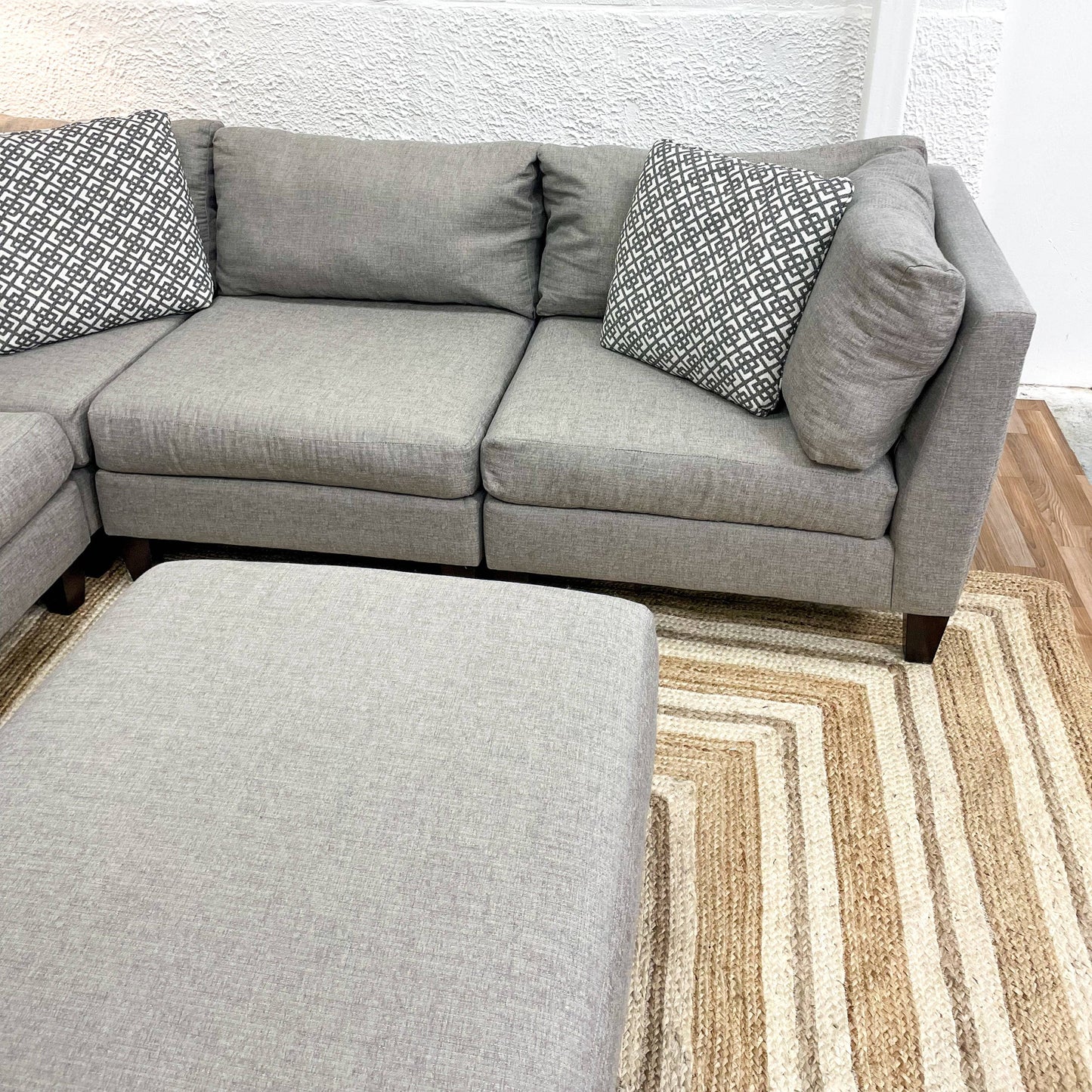 Bauhaus 6pc Modular Sectional w/Ottoman - Pull Up A Couch