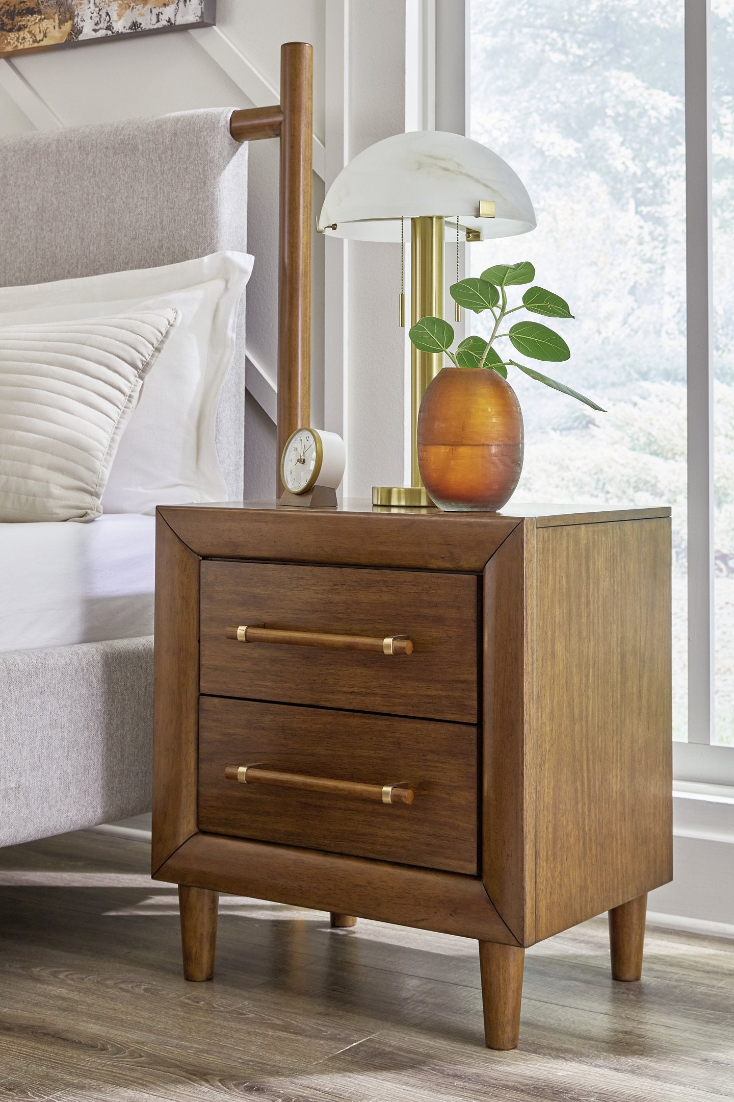 Lyncott Nightstand - Pull Up A Couch