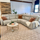 Salerno Power Reclining Sectional (5pc)