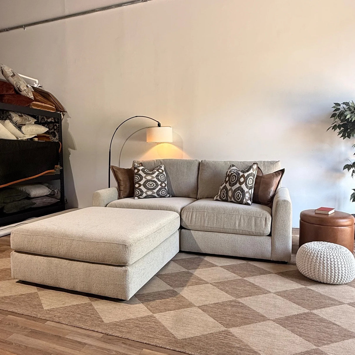 Sequoia Sectional Sofa (2pc)
