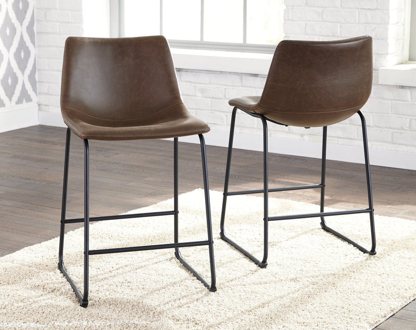 Centiar Bar Stool Set - Pull Up A Couch