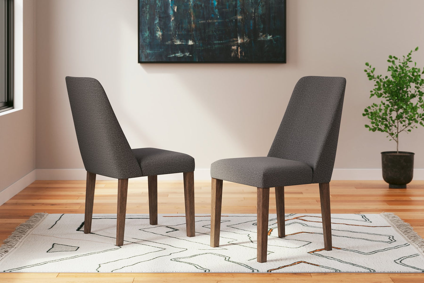 Lyncott Dining Chair - Pull Up A Couch