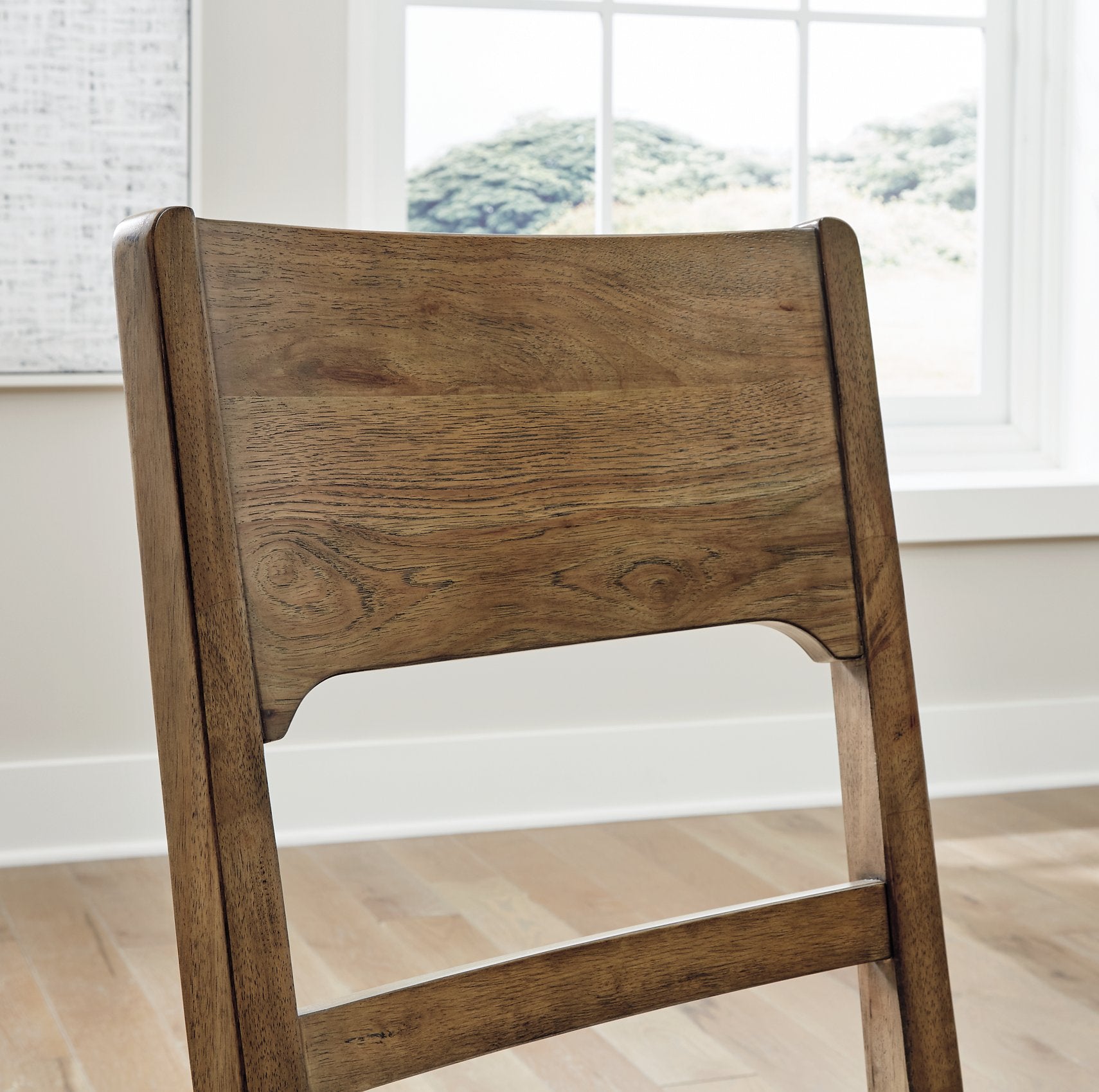 Cabalynn Dining Chair - Pull Up A Couch