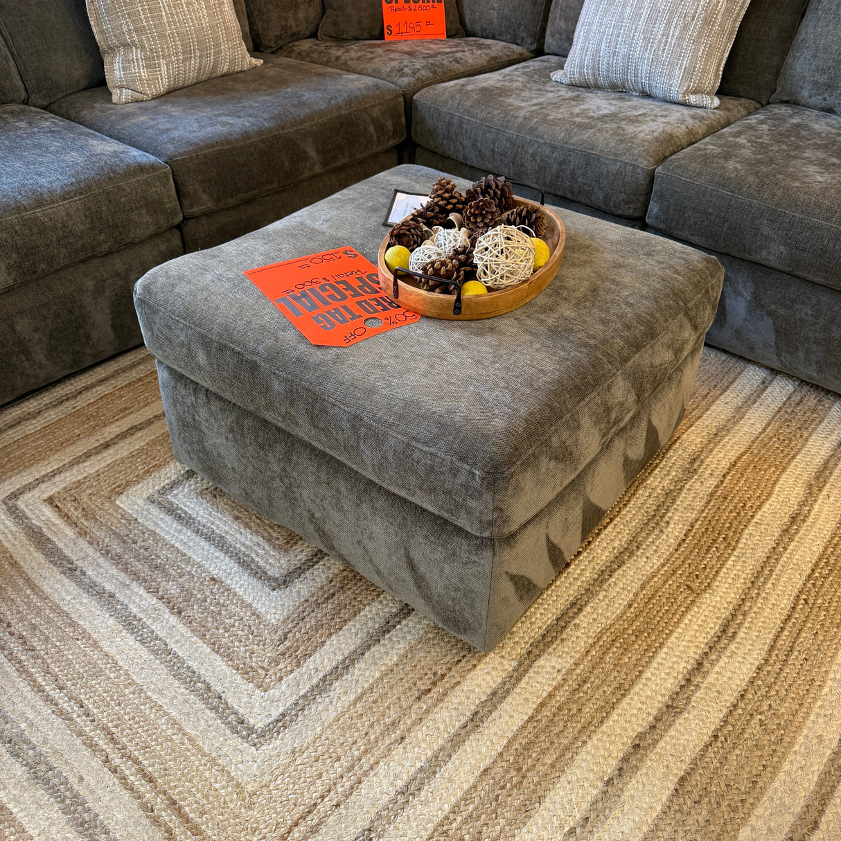 LoungeCraft Corner Sectional (5pc)