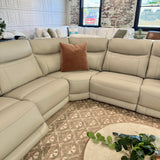 Salerno Power Reclining Sectional (5pc)