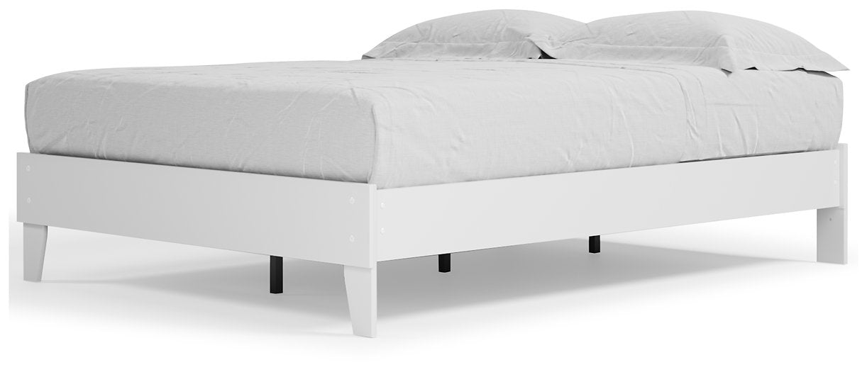 Piperton Panel Bed