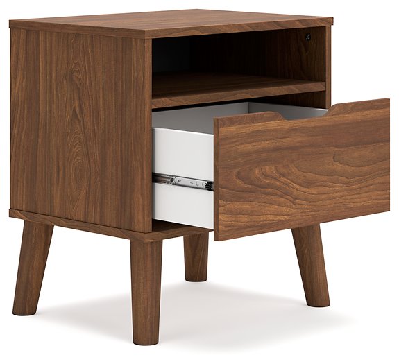 Fordmont Nightstand - Pull Up A Couch