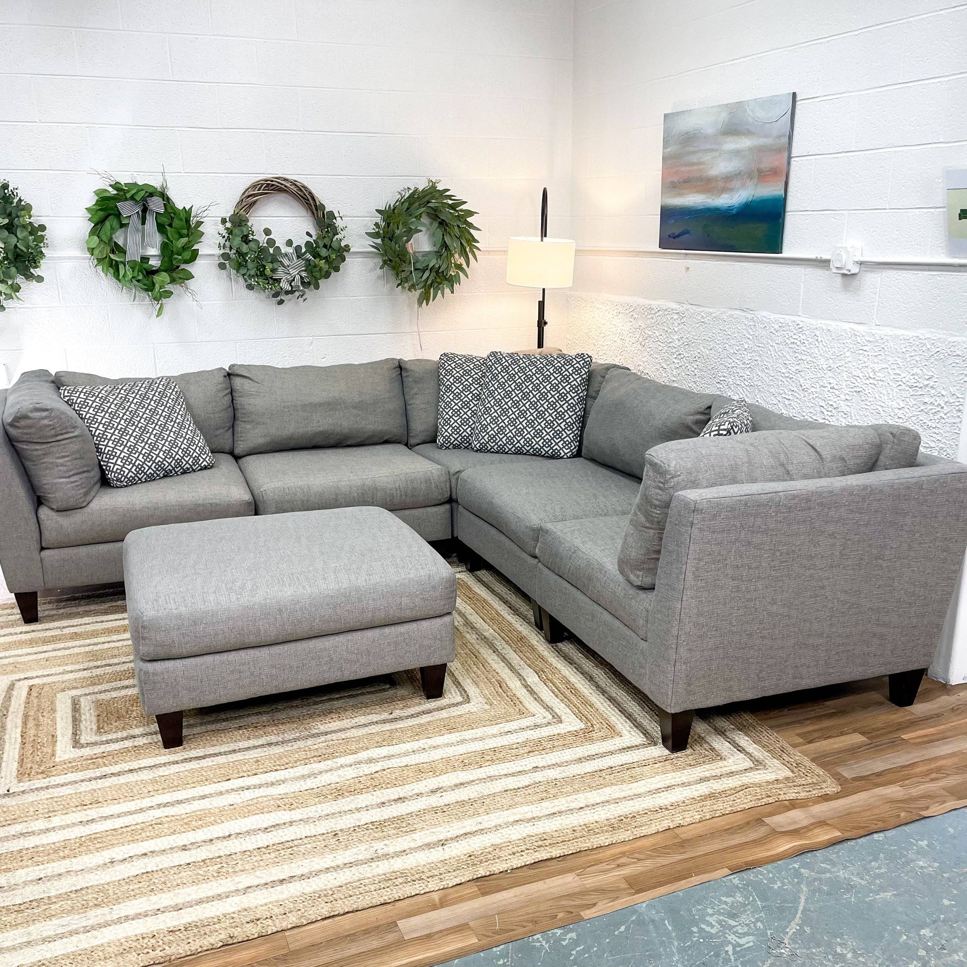 Bauhaus 6pc Modular Sectional w/Ottoman - Pull Up A Couch