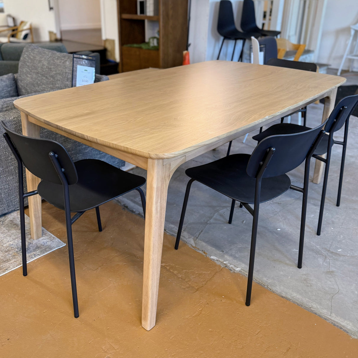 ARTICLE - Plumas Dining Table for 6 (White Oak)