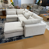 Serenity Cloud Sectional w/Storage Ottoman (5pc)