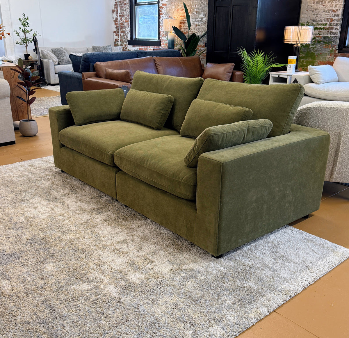 Serenity Cloud Sectional Sofa (2pc)